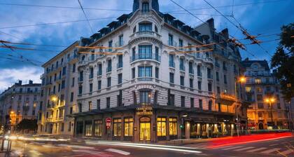Grand Hotel des Brotteaux Lyon Ctre - Handwritten Collection