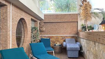 Behandlungsräume für Paare, Sauna, Whirlpool, Dampfbad