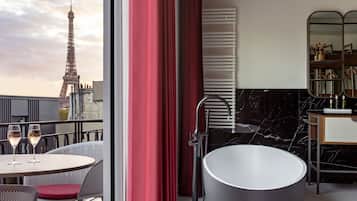 Grand Suite, Balcony (Eiffel) | 1 bedroom, premium bedding, in-room safe, individually furnished