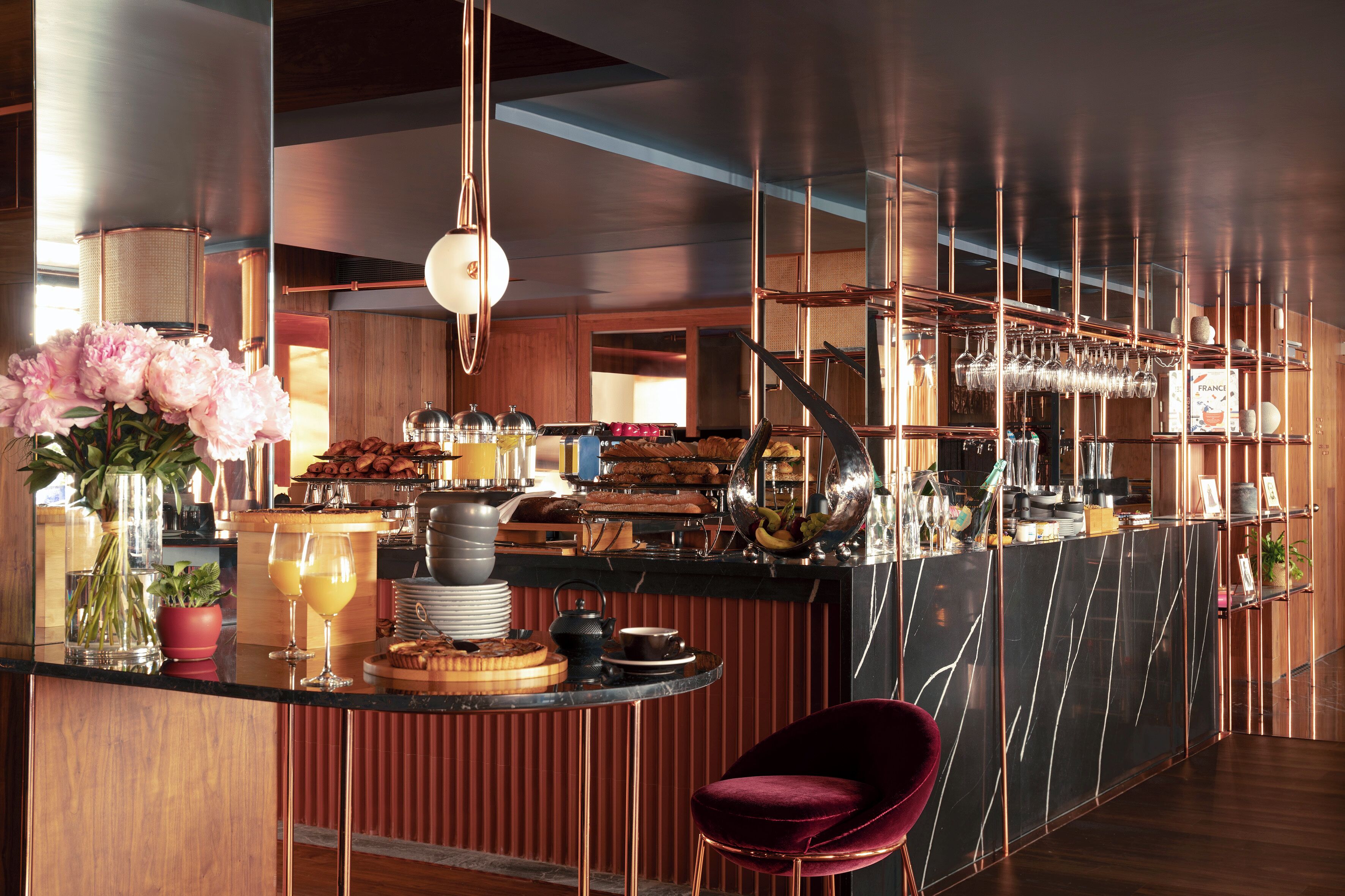 breakfast, lunch, dinner served; french cuisine, al fresco dining