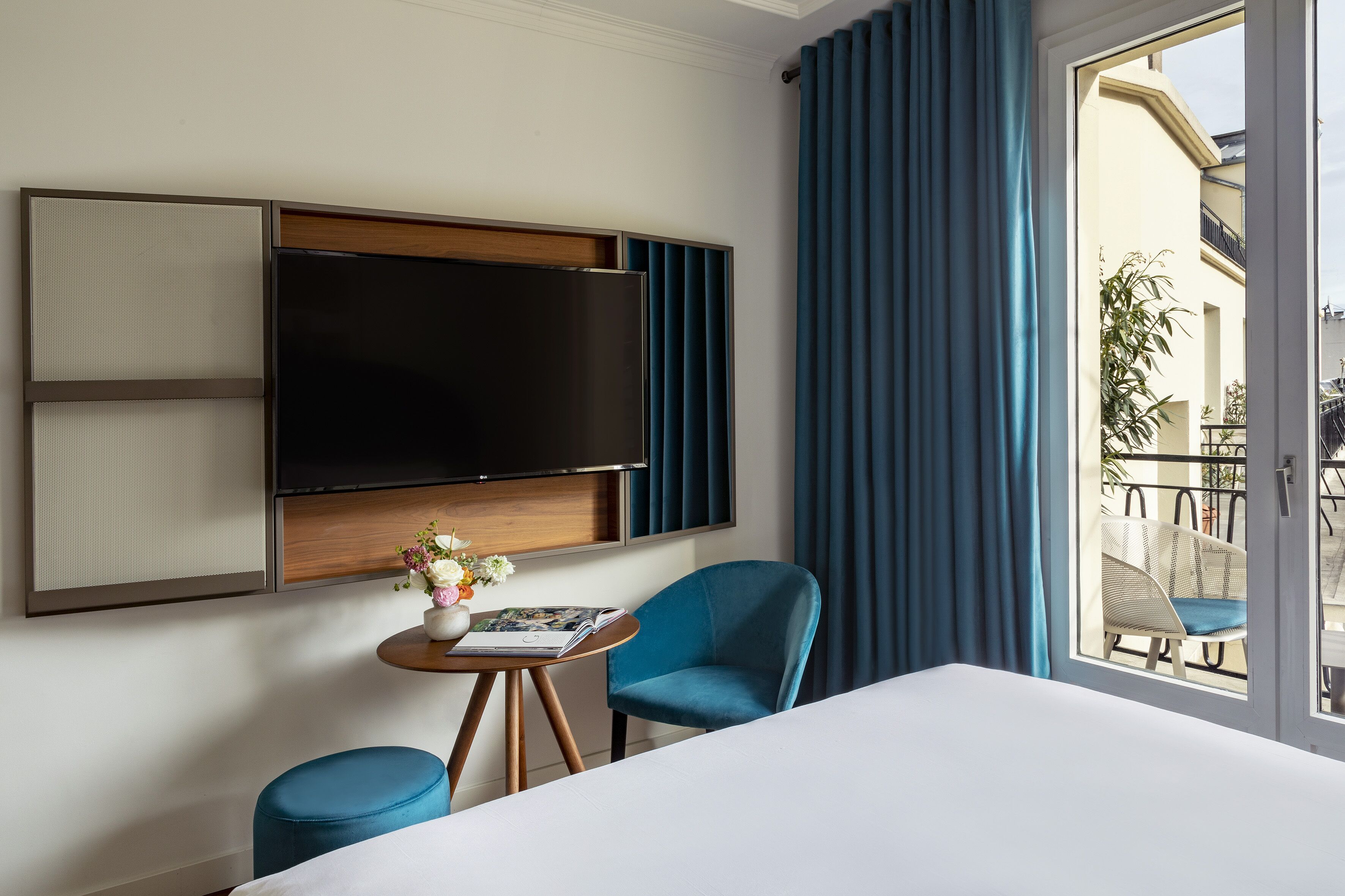 deluxe room, balcony | 1 bedroom, premium bedding, in-room safe, individually furnished