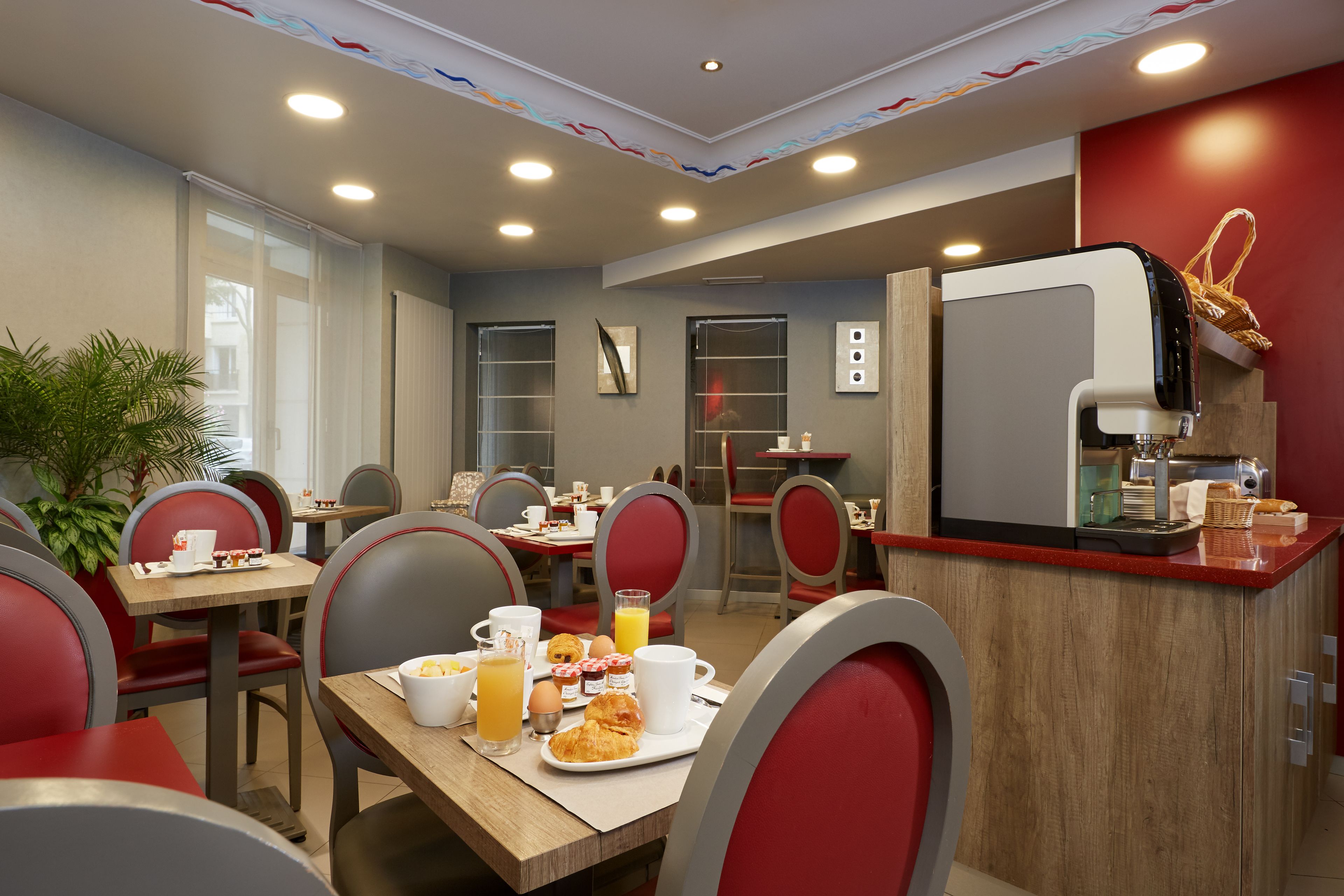 daily buffet breakfast (eur 14 per person)