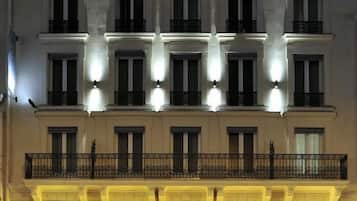 Front of property – evening/night