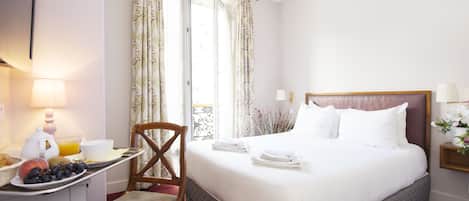 Standard Room | Desk, iron/ironing board, free WiFi, bed sheets