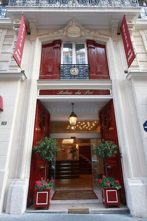 Entrée de l’hébergement 