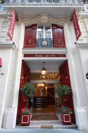 Entrée de l’hébergement 