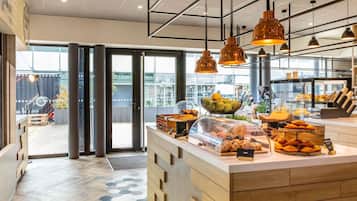 Tägliches Frühstücksbuffet gegen Gebühr