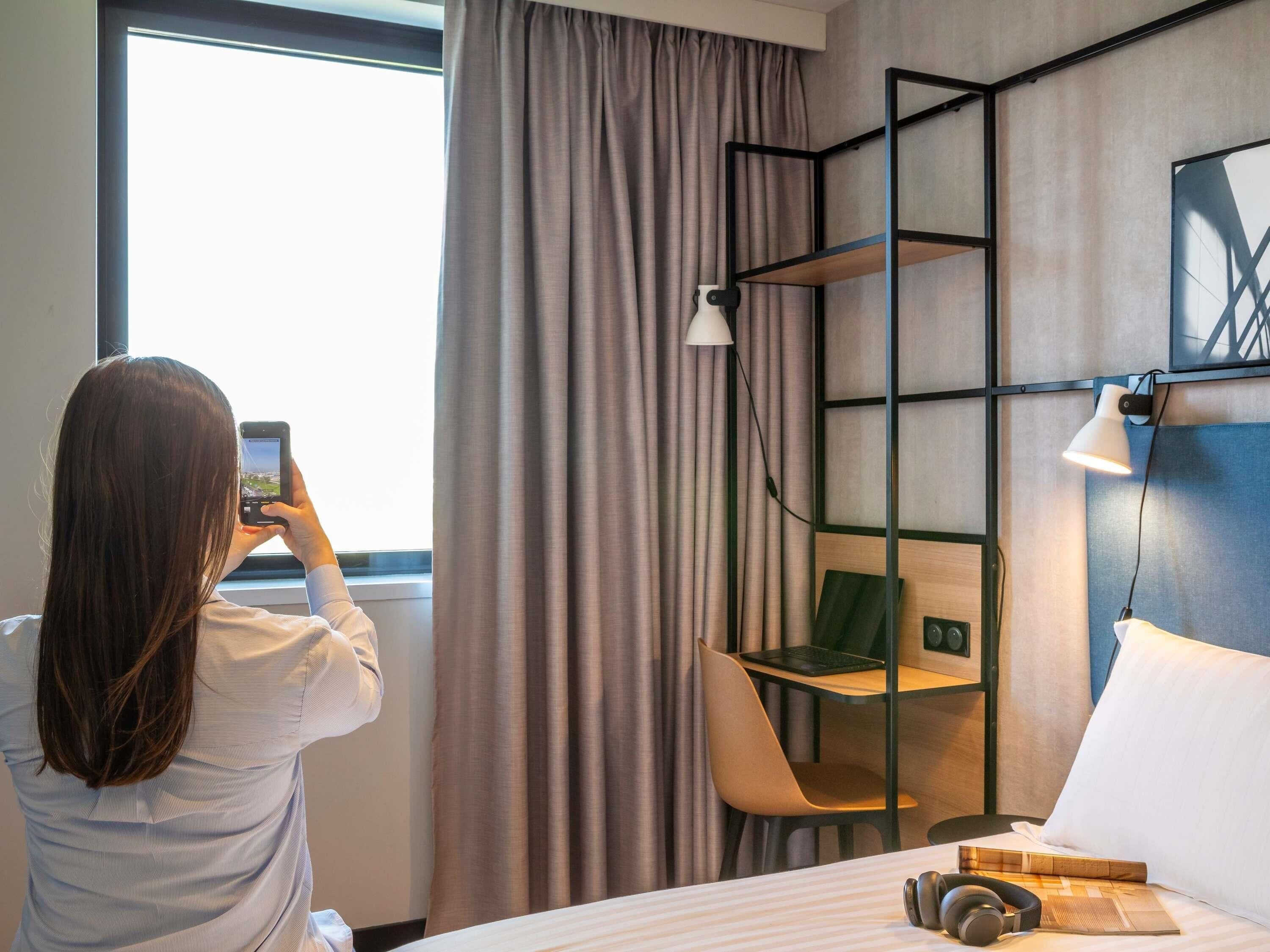 Desk, soundproofing, iron/ironing board, free cribs/infant beds