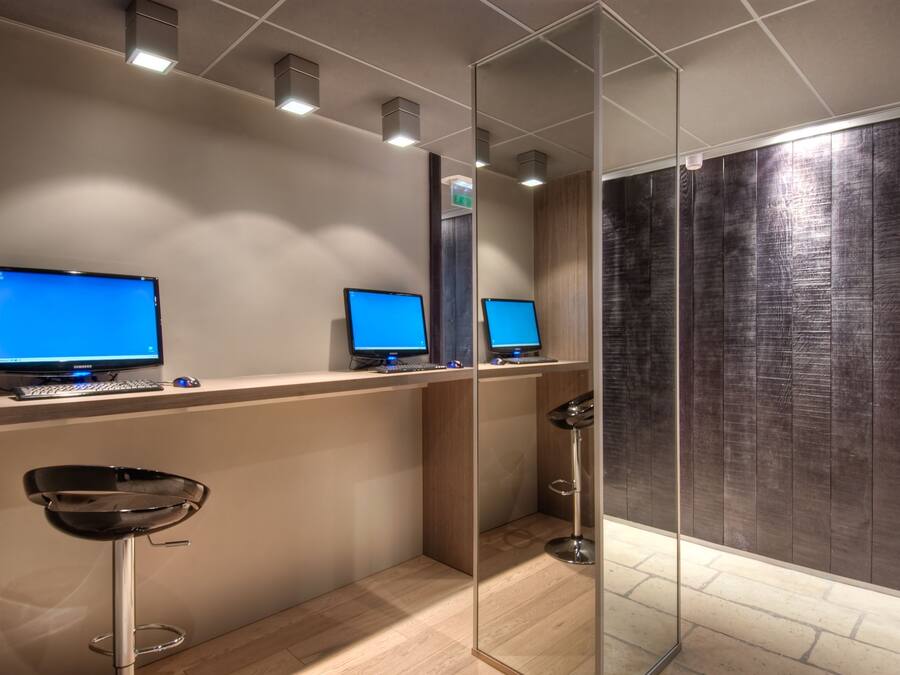 Pusat bisnis
