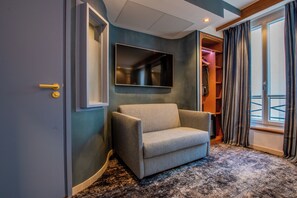 Chambre Triple Confort (Bâtiment 2) | 1 chambre, literie de qualité supérieure, surmatelas