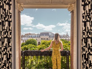 Junior Suite, Balcony, City View | City view - Solly Hôtel Paris (Paris)