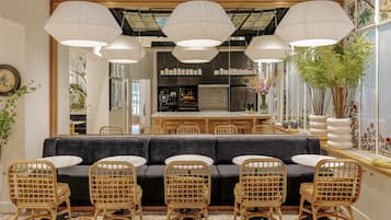 Lounge στο λόμπι