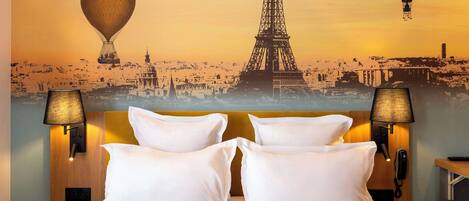 Standard Room, 1 Double Bed, Non Smoking | Desk, laptop workspace, blackout drapes, soundproofing