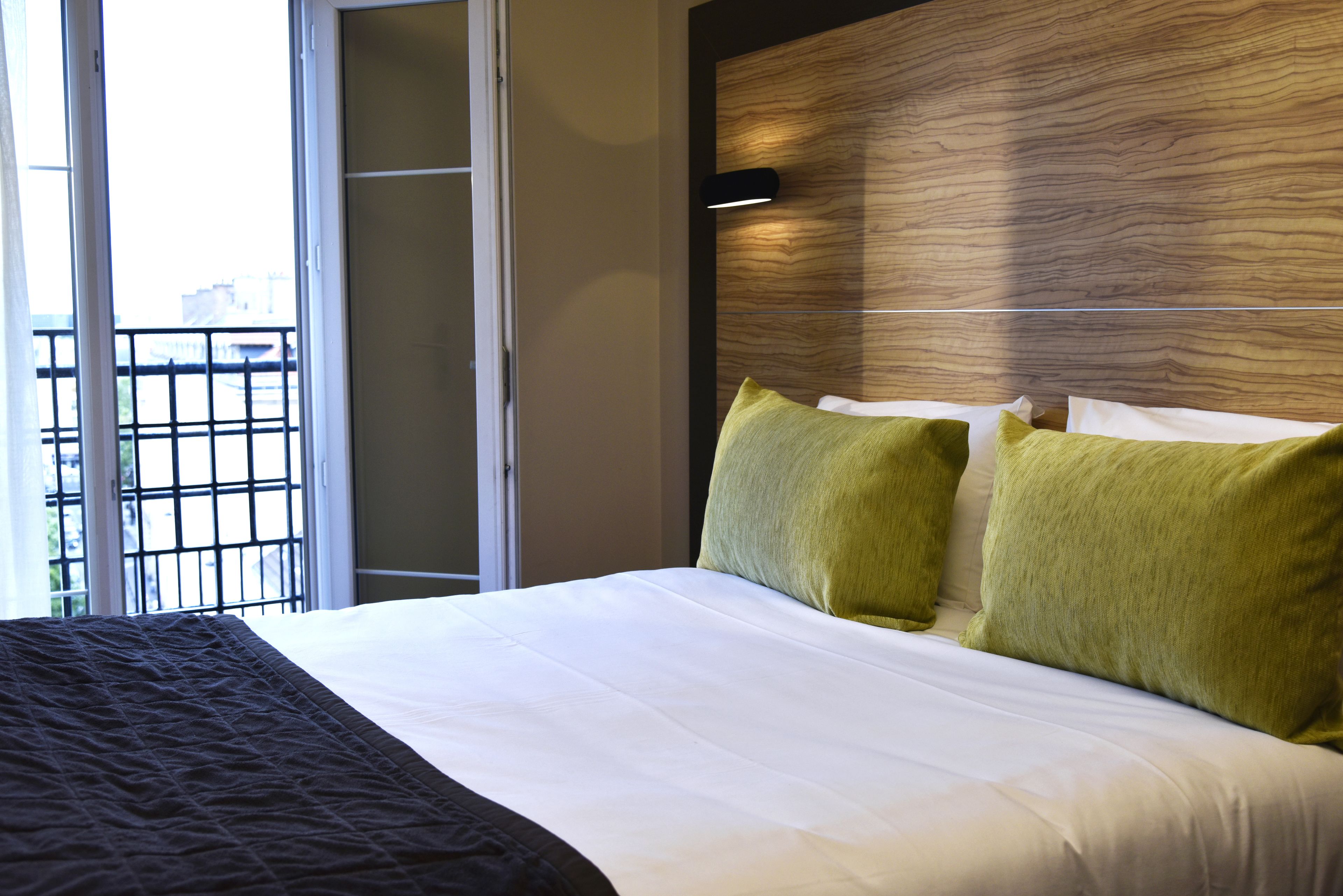 classic double room | 1 bedroom, desk, laptop workspace, blackout curtains