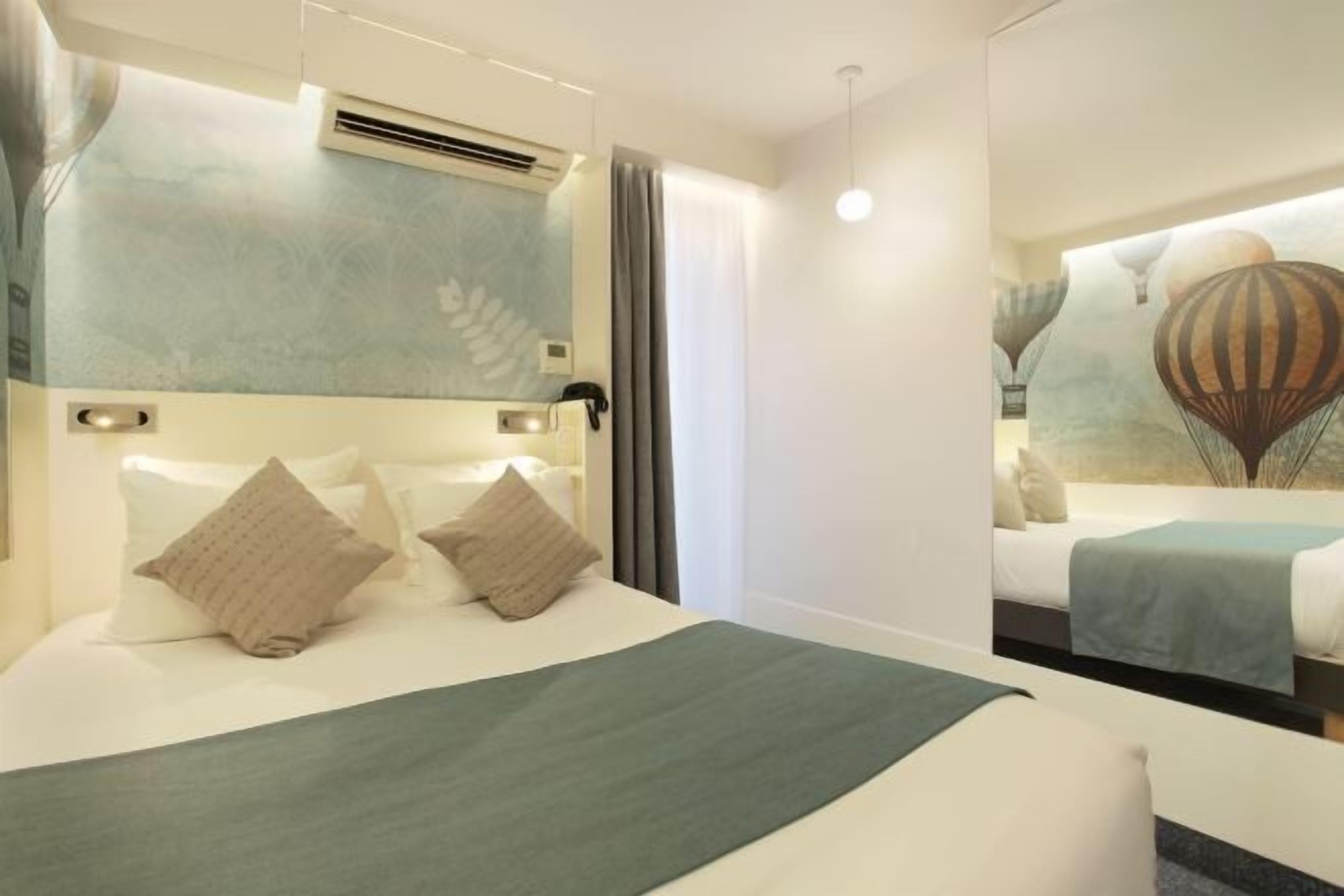 Desk, laptop workspace, blackout drapes, soundproofing