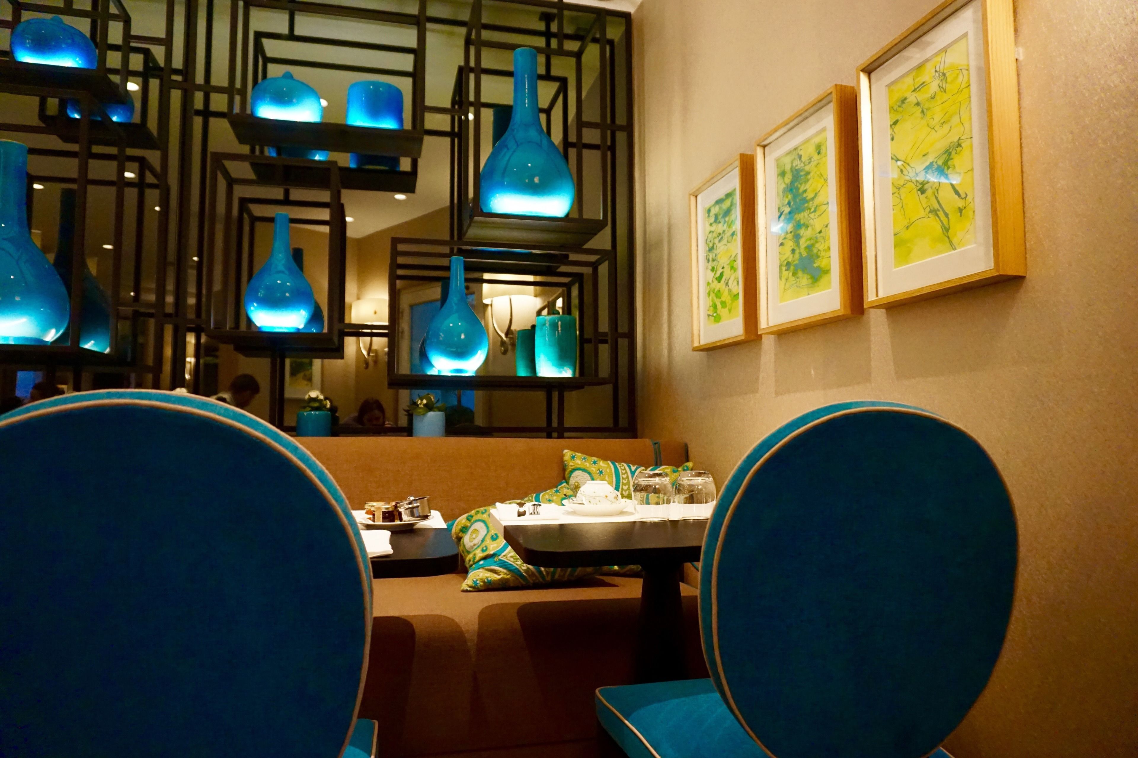 Café da manhã com buffet todos os dias (EUR 22 por pessoa) 