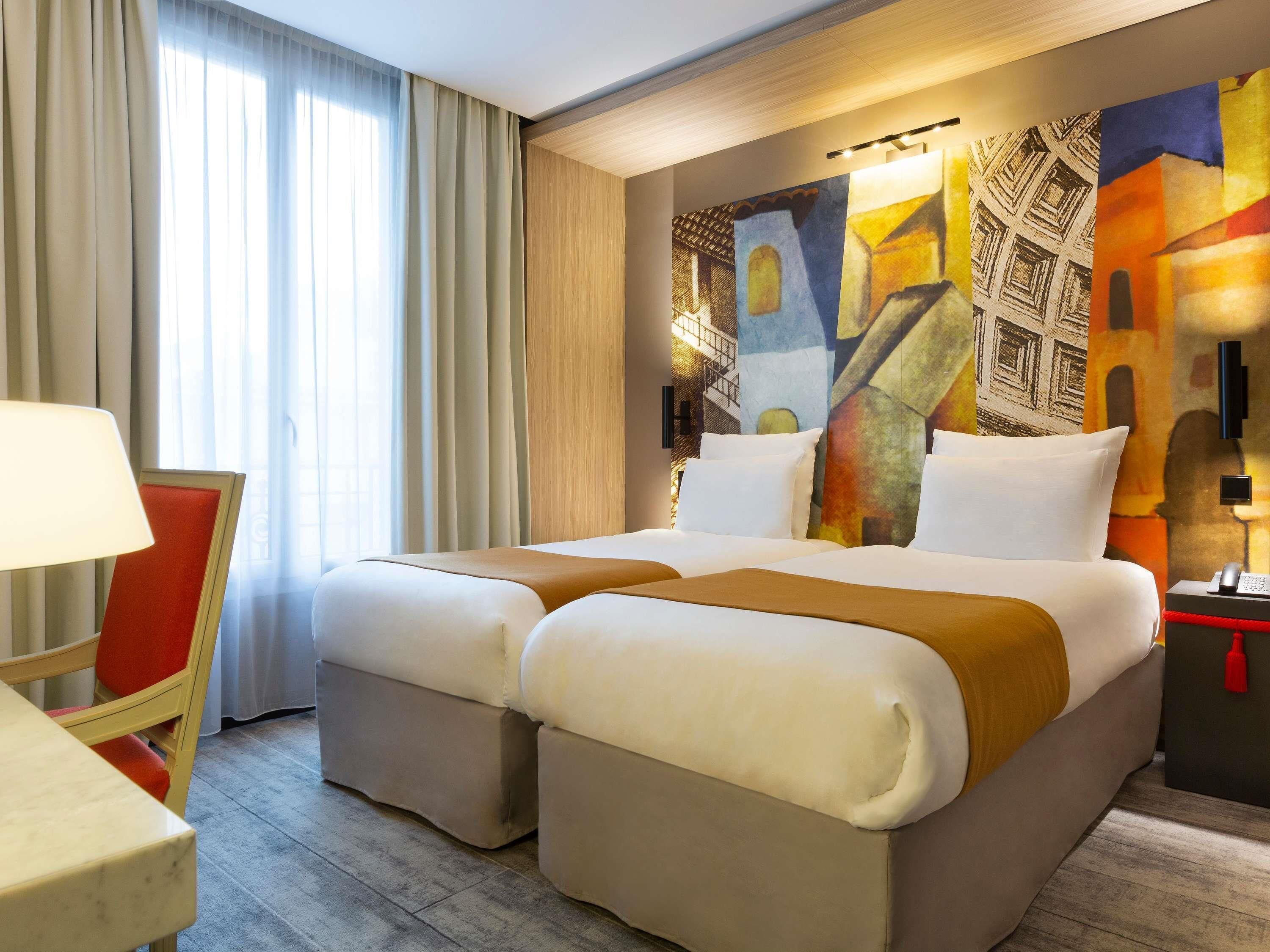 Ropa de cama de alta calidad y minibar 