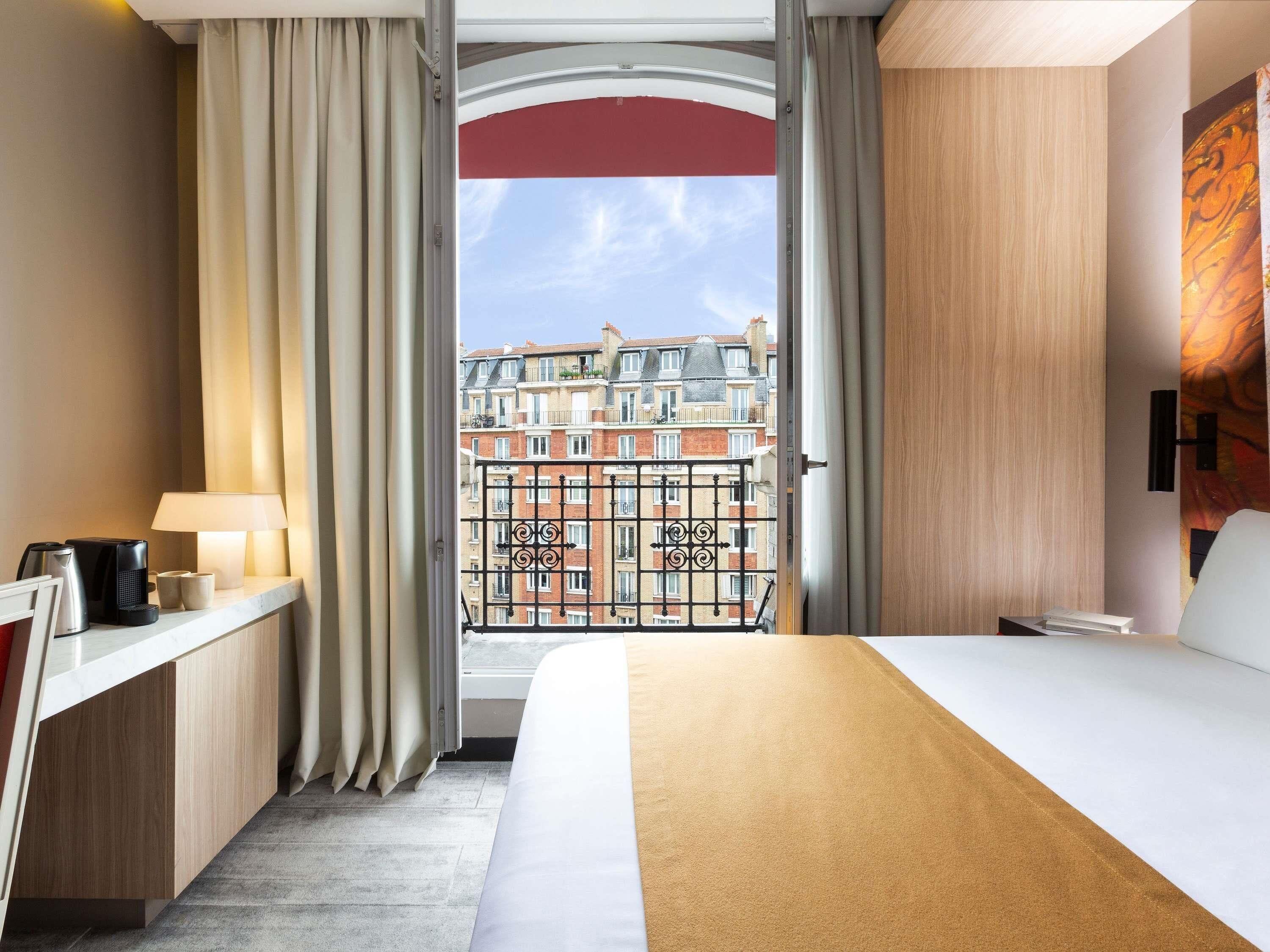 Chambre Supérieure, 1 lit double, balcon | Literie de qualité supérieure, minibar, coffres-forts dans les chambres
