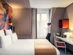 Privilege, Camera, 1 letto matrimoniale con divano letto | Biancheria da letto di alta qualità, minibar, una cassaforte in camera