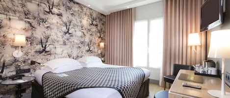 Coffres-forts dans les chambres, bureau, chambres insonorisées