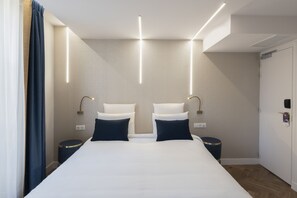 Superior Room, 1 Queen Bed | Hypo-allergenic bedding, minibar, in-room safe, desk