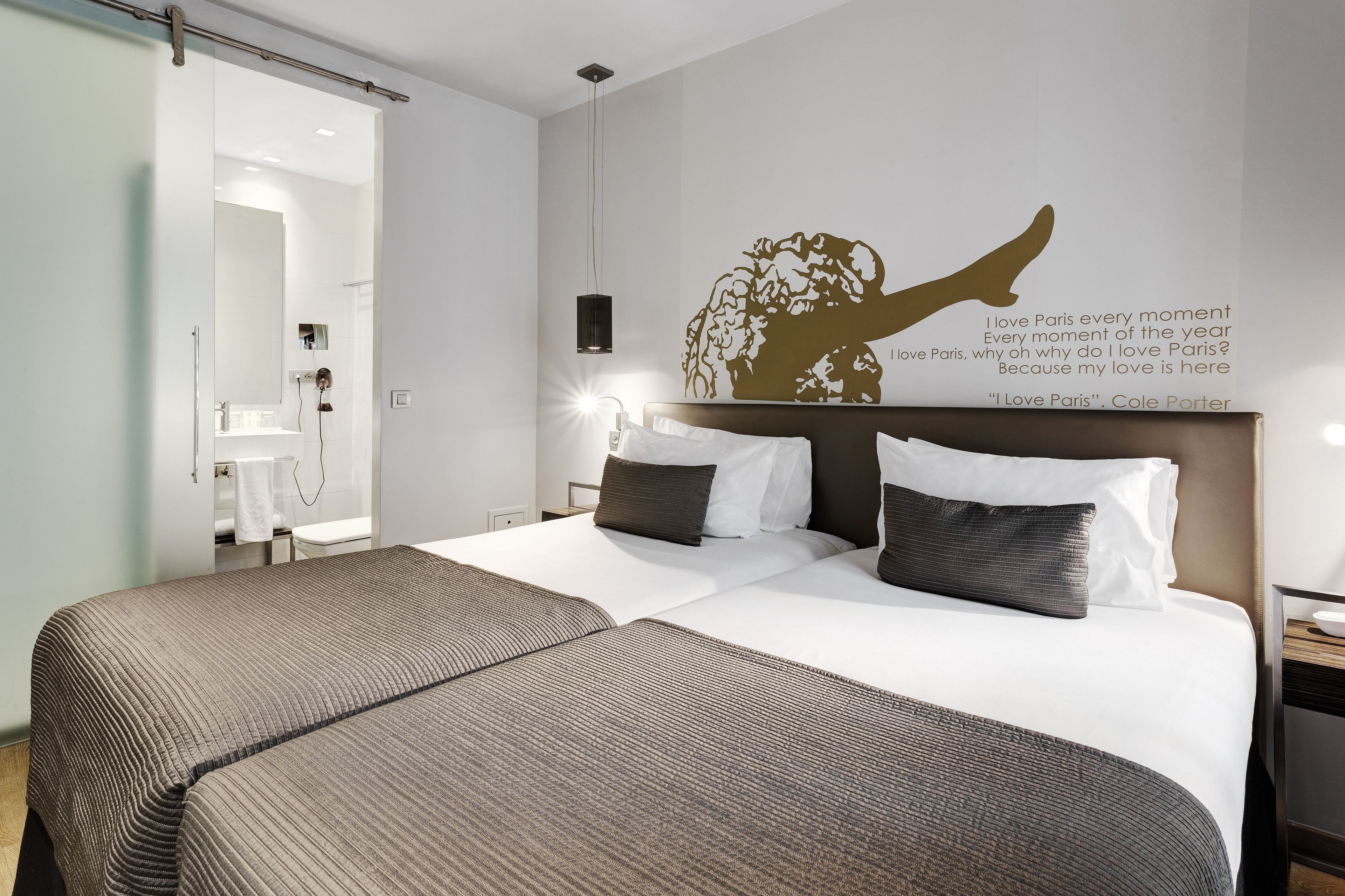 minibar, in-room safe, individually furnished, desk