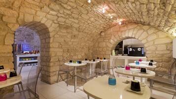 Daily buffet breakfast (EUR 13 per person)