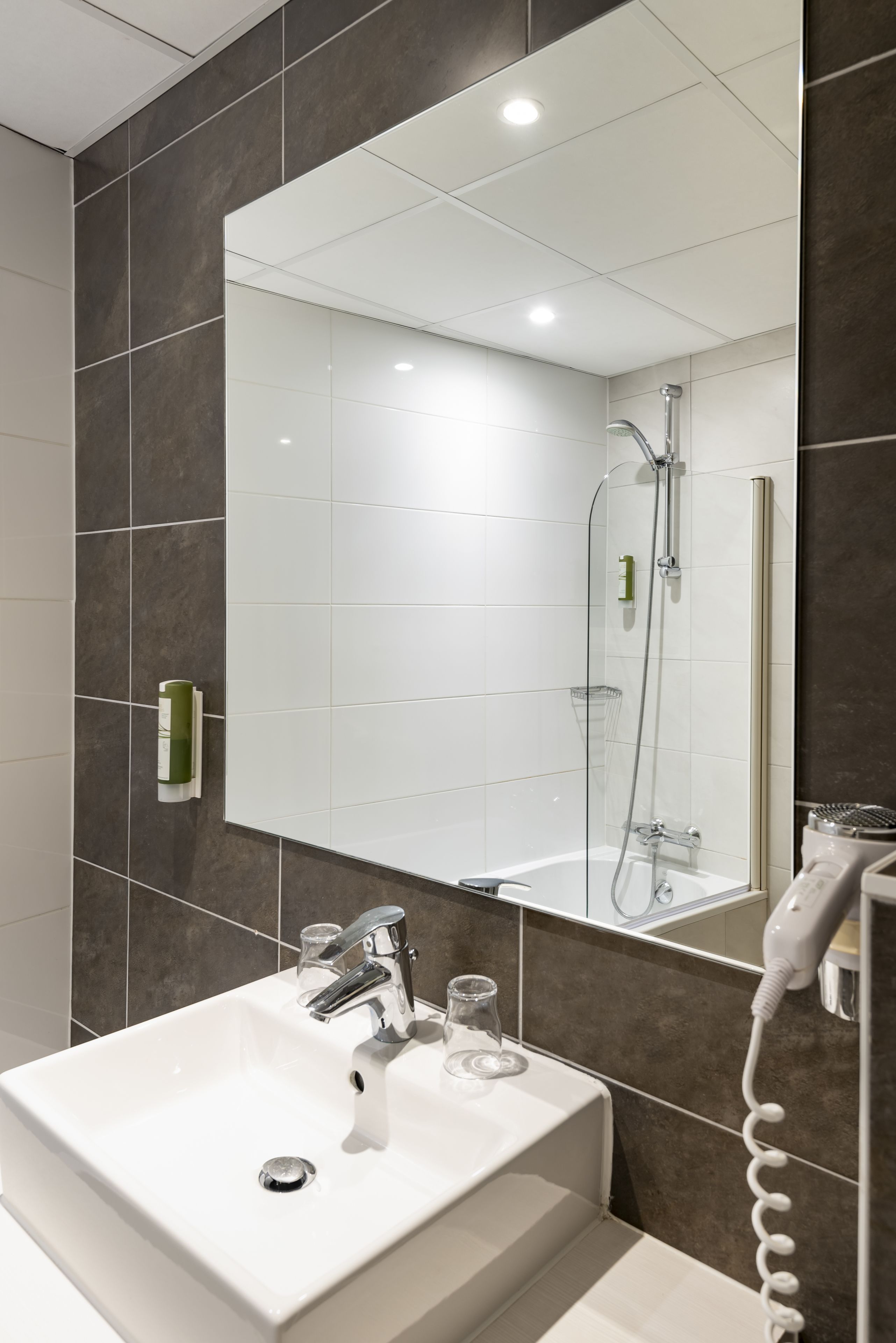 Photo - Hotel Kaijoo by HappyCulture