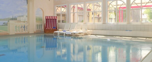 Una piscina techada