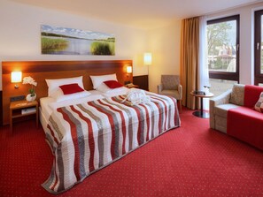 خزنة داخل الغرفة ومكتب وأسرّة قابلة للطي وواي فاي مجانًا