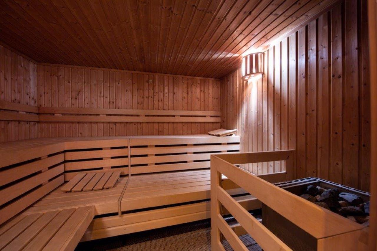 sauna, steam room