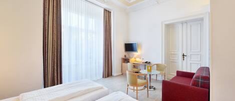 Premium bedding, pillowtop beds, minibar, in-room safe