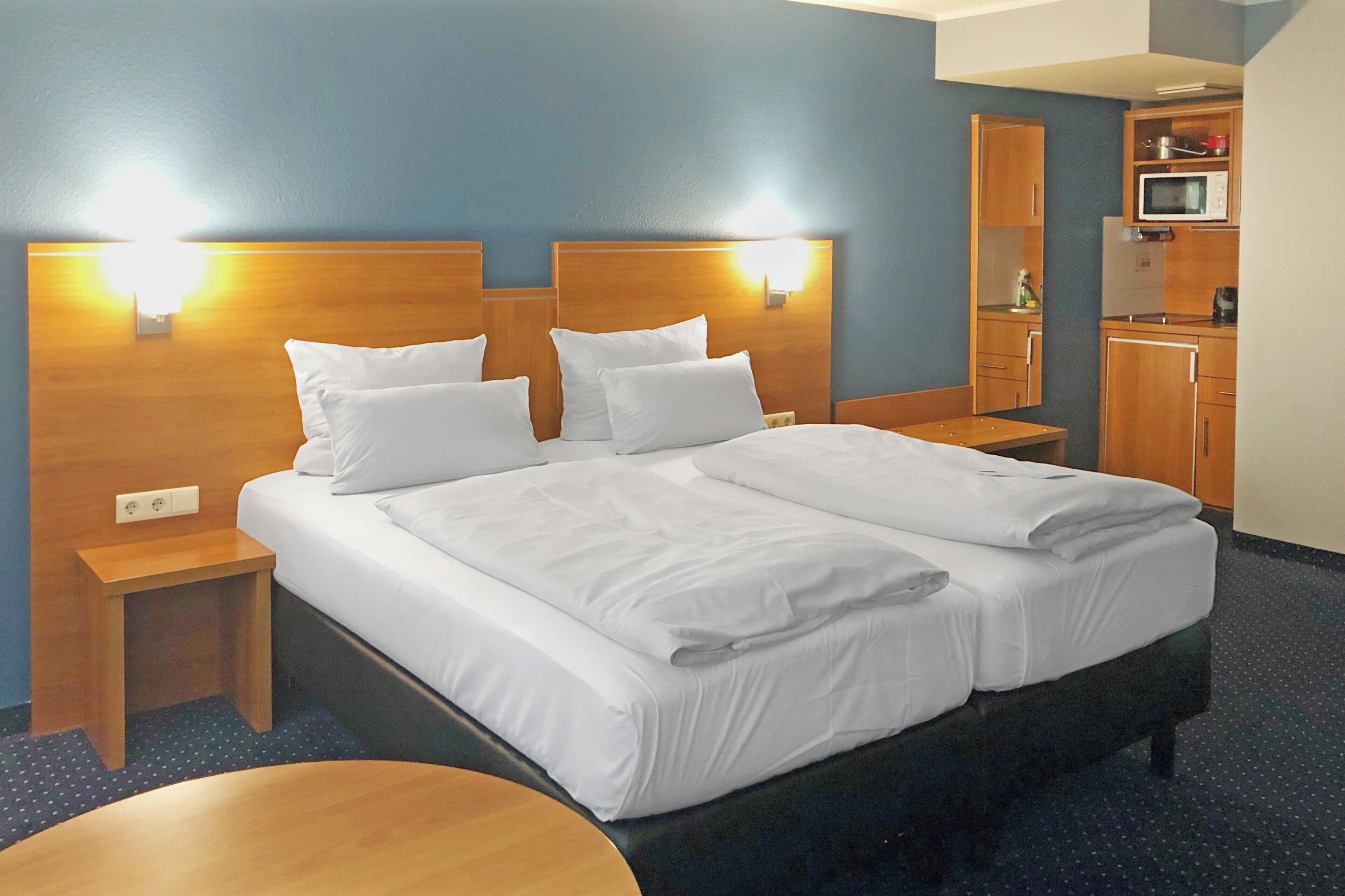 In-room safe, desk, soundproofing, iron/ironing board (on request)