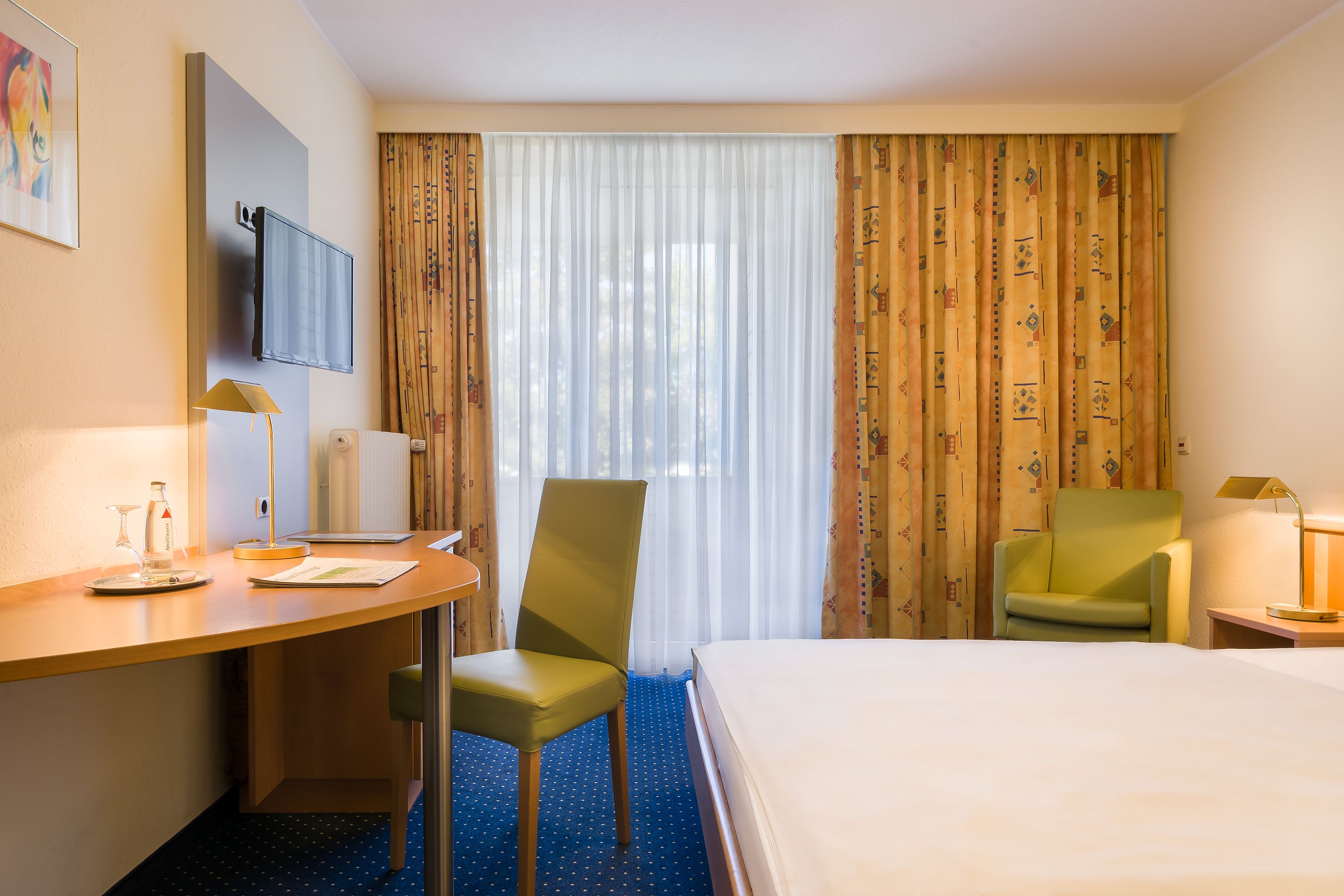 single room | 1 bedroom, hypo-allergenic bedding, minibar, in-room safe