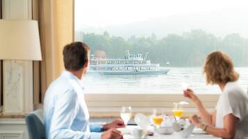 Tägliches Frühstücksbuffet gegen Gebühr