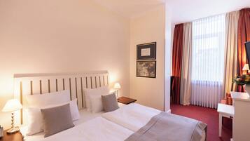 Minibar, in-room safe, desk, free WiFi