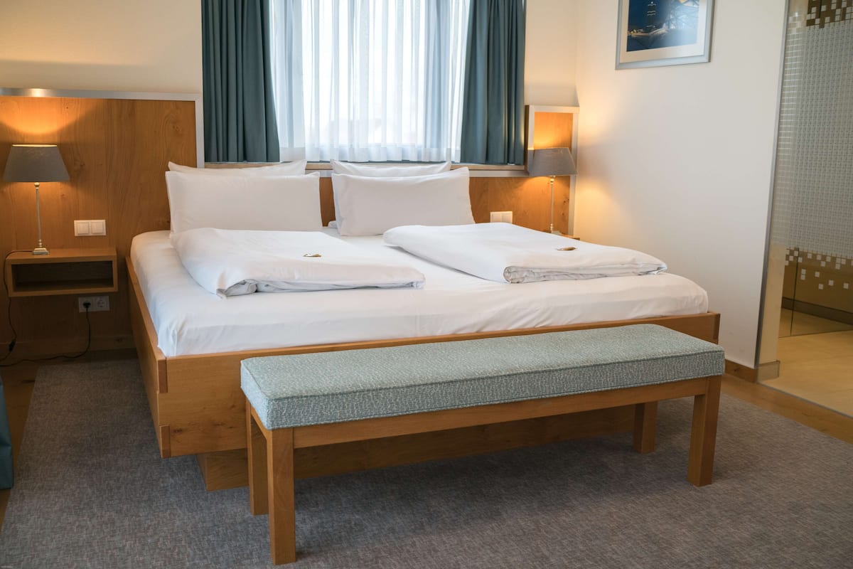 Apollo First Class Double Room | 1 bedroom, premium bedding, desk, laptop workspace
