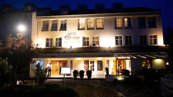 Front of property - evening/night