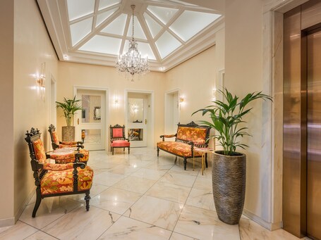 Sala de estar en el lobby