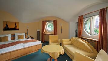 Apartment Münster | 3 bedrooms, premium bedding, minibar, in-room safe