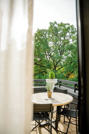 Junior Suite Family | Hypo-allergenic bedding, in-room safe, desk, laptop workspace - Hotel Forsthaus Nürnberg Fürth (Fuerth)