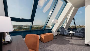 Premium Suite, 1 Bedroom, River View | In-room safe, individually decorated, individually furnished