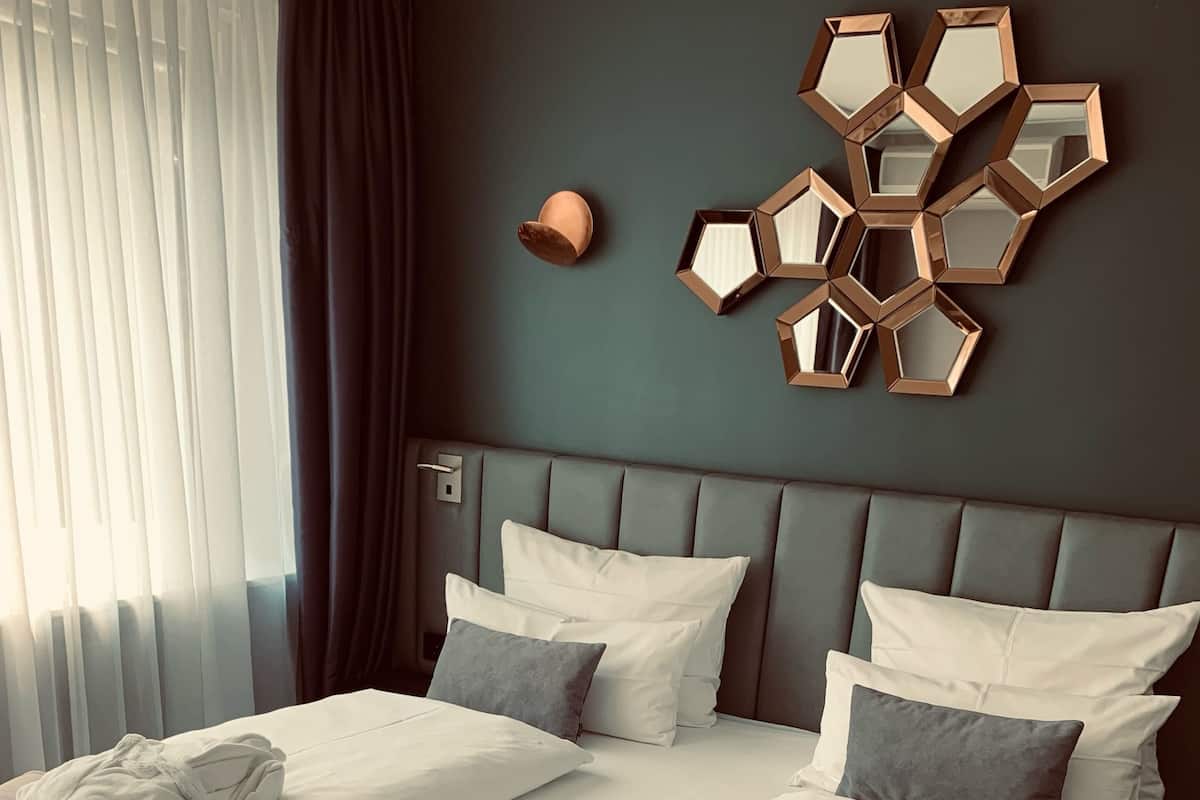 Minibar, in-room safe, individually furnished, desk