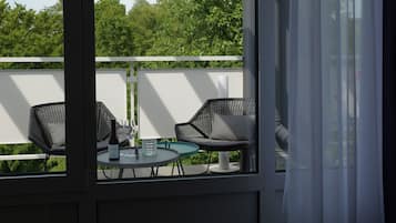 Deluxe-Vierbettzimmer | 1 Schlafzimmer, Minibar, Zimmersafe, individuell eingerichtet