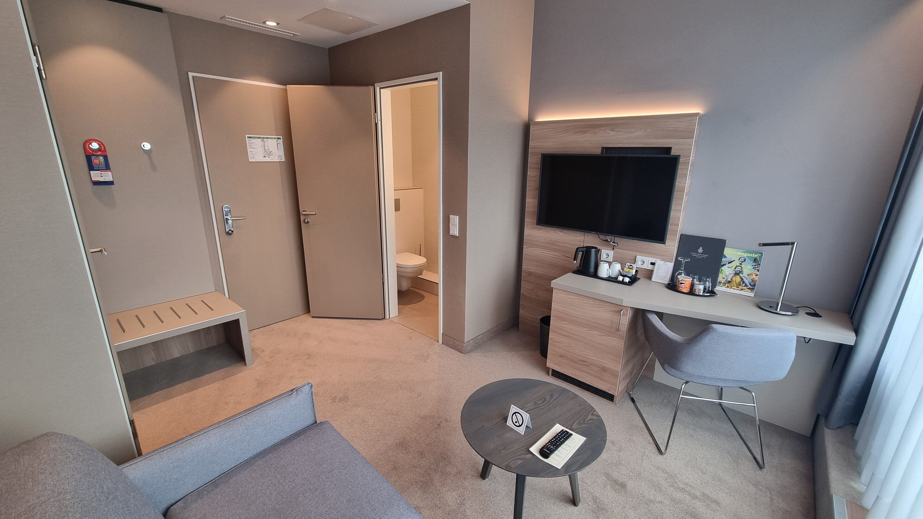 suite, balcony | in-room safe, desk, blackout curtains, soundproofing