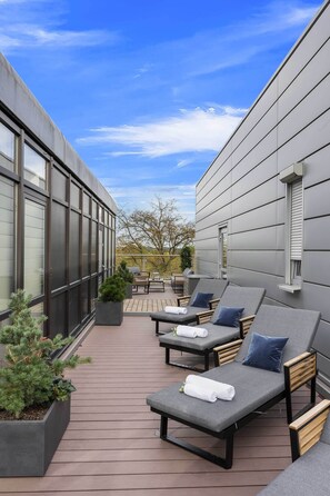 Sauna, body treatments, hot stone massages, body wraps, body scrubs