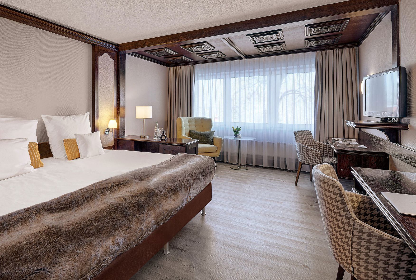 Premium bedding, Select Comfort beds, in-room safe, desk