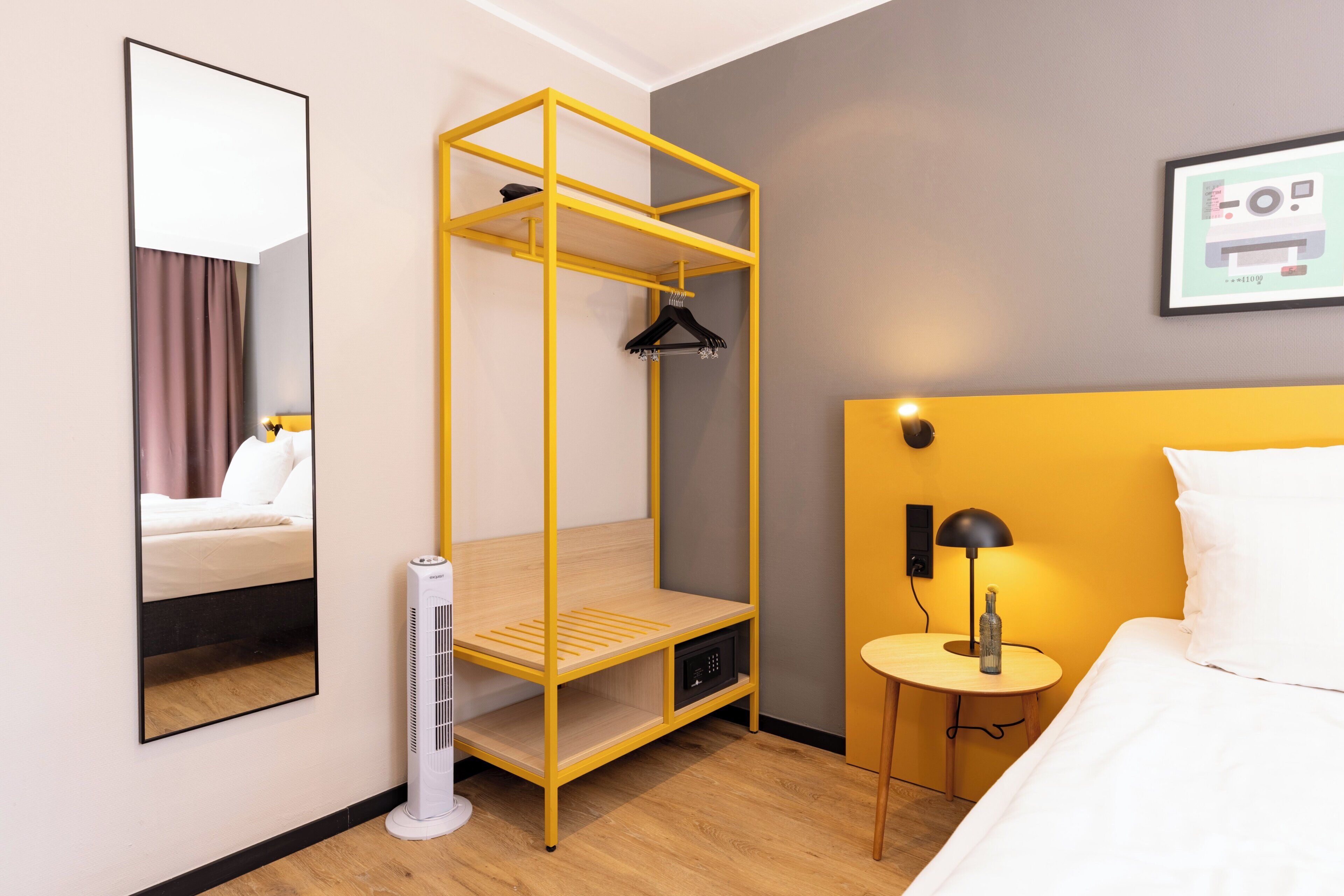Hypo-allergenic bedding available, in-room safe, desk, soundproofing