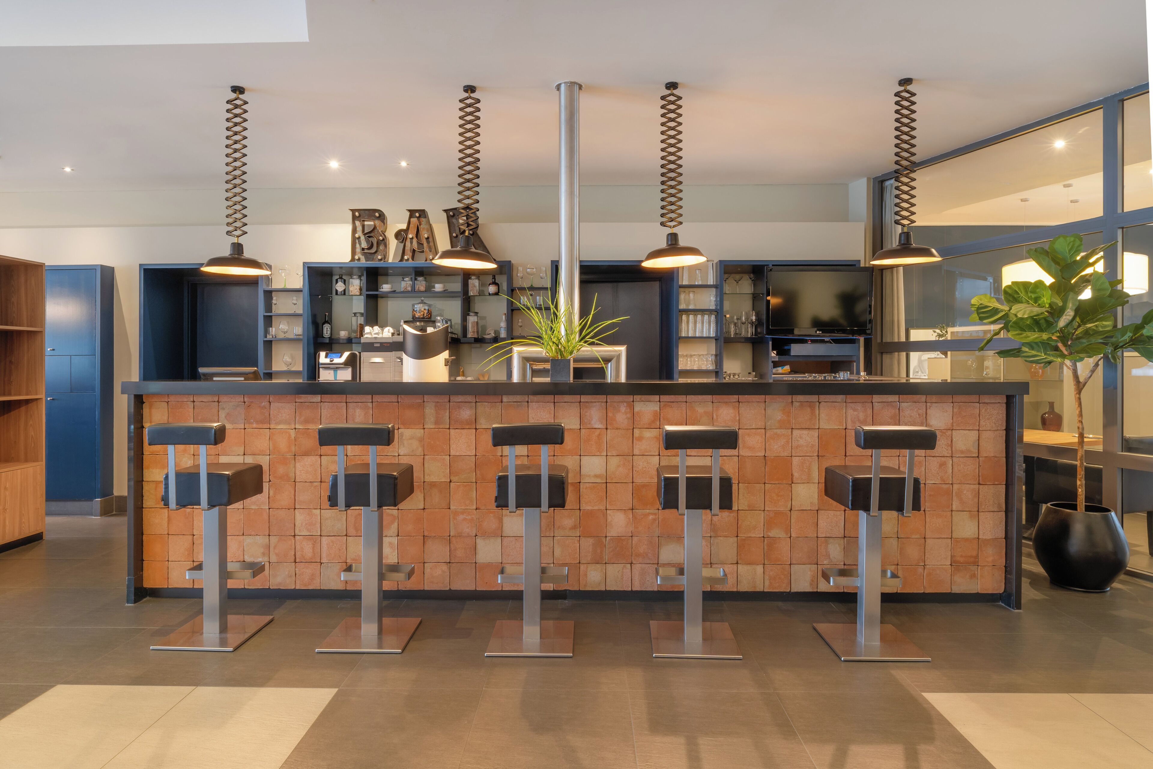 บาร์ (ในที่พัก)