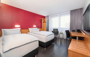 Standard Room | Premium bedding, pillowtop beds, desk, blackout drapes